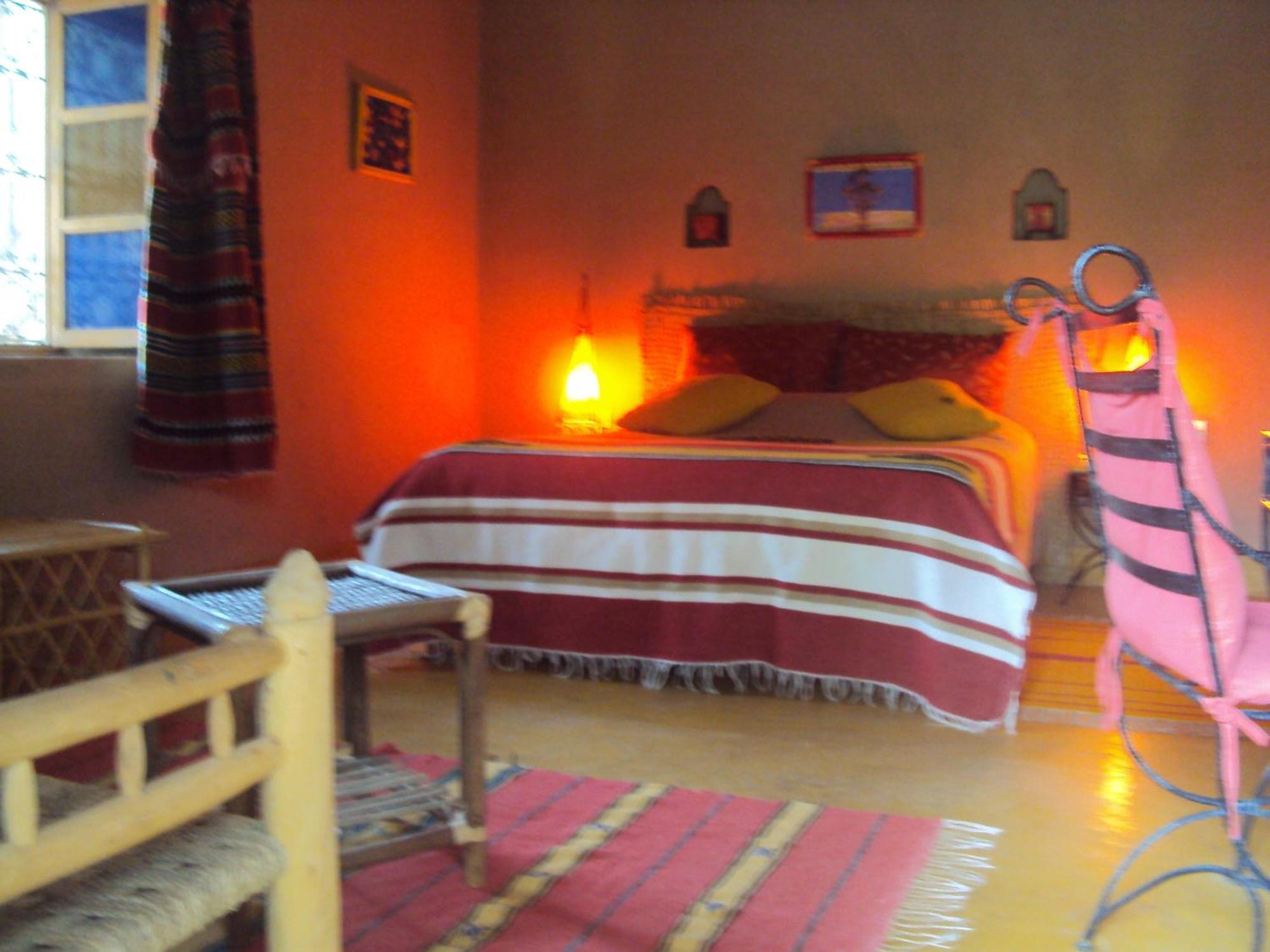 Dar Lorkam Acomodação com café da manhã Skoura Quarto foto